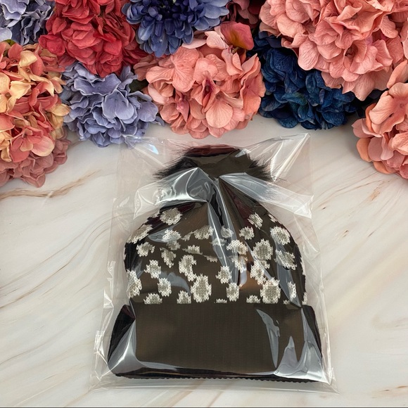 Trendy Black Leopard Knit Pom Pom Beanie - Picture 13 of 16